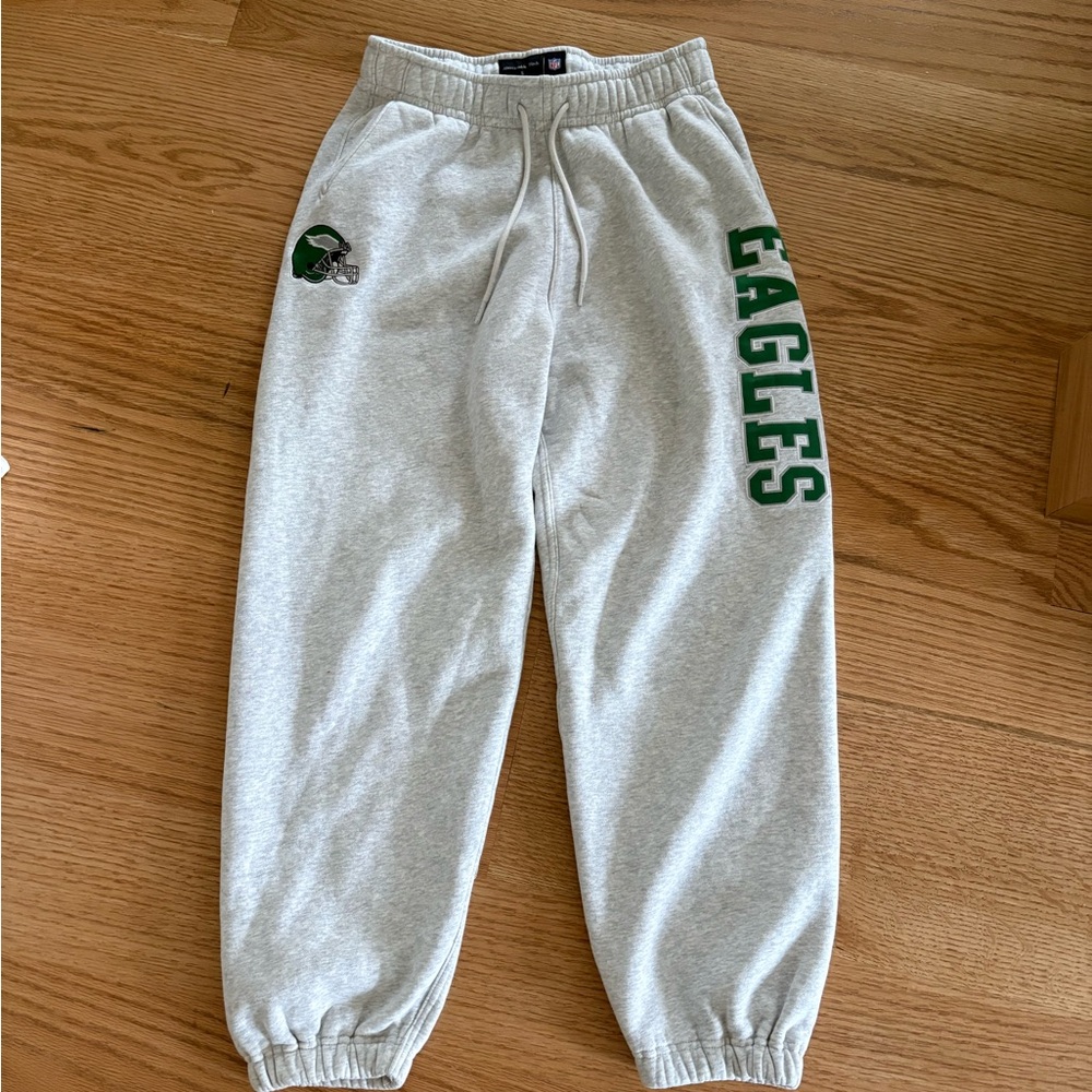Abercrombie nfl eagles sweat pants NWOT